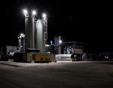 Aeroporto di notte (Pavimental)